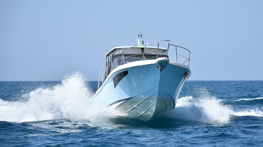 Inboard or outboard. How to choose the best engine for your fisherman -  Tuccoli Fishing Boats